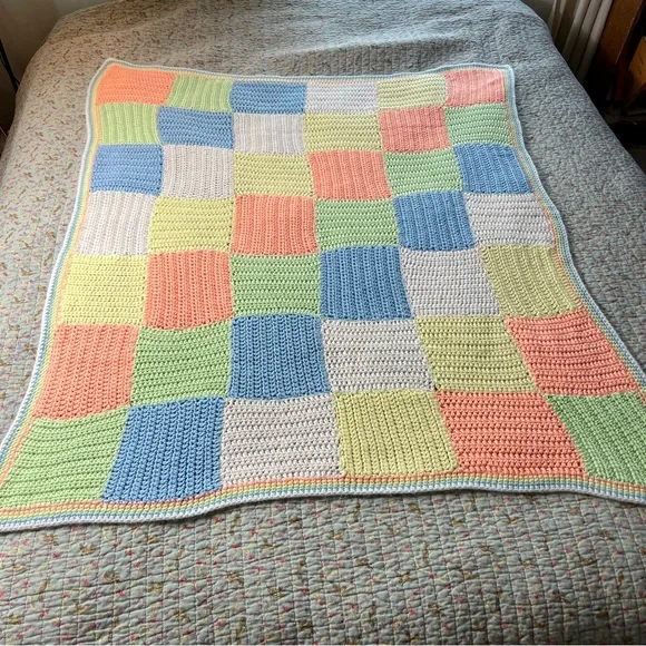 Beautiful handmade crochet square patch nursery throw lap blanket - Picture 1 of 7